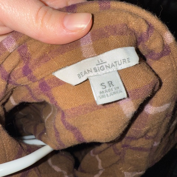 LL Bean Signature Flannel Tunic - Picture 5 of 5